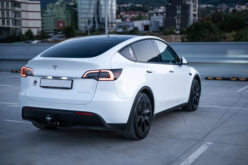 Tesla Model Y, снимка 2 - Автомобили и джипове - 47452998