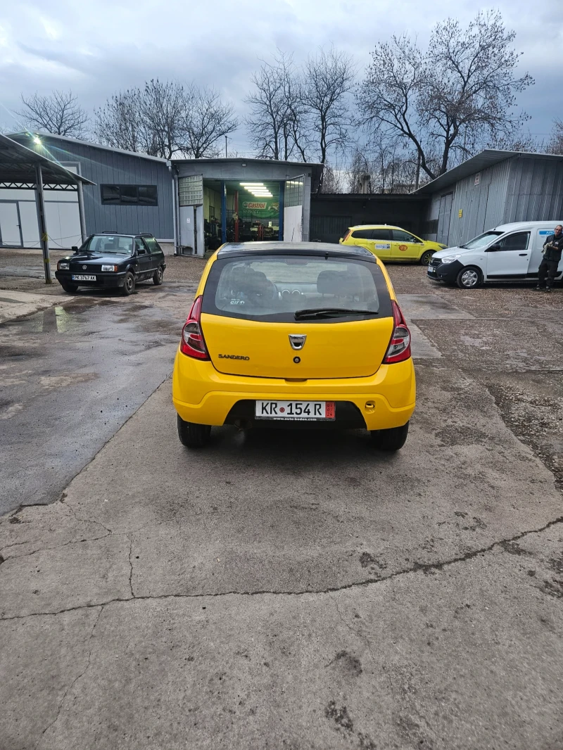 Dacia Sandero, снимка 5 - Автомобили и джипове - 49457677