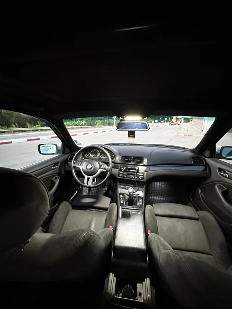 BMW 320, снимка 14 - Автомобили и джипове - 50889705