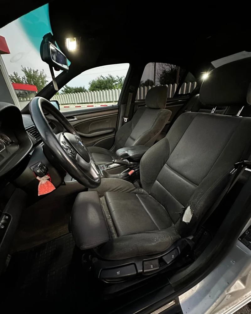 BMW 320, снимка 12 - Автомобили и джипове - 50889705