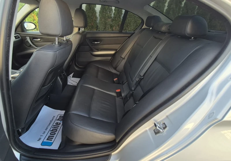 BMW 325 xi  ШВЕЙЦАРИЯ, снимка 11 - Автомобили и джипове - 52013403