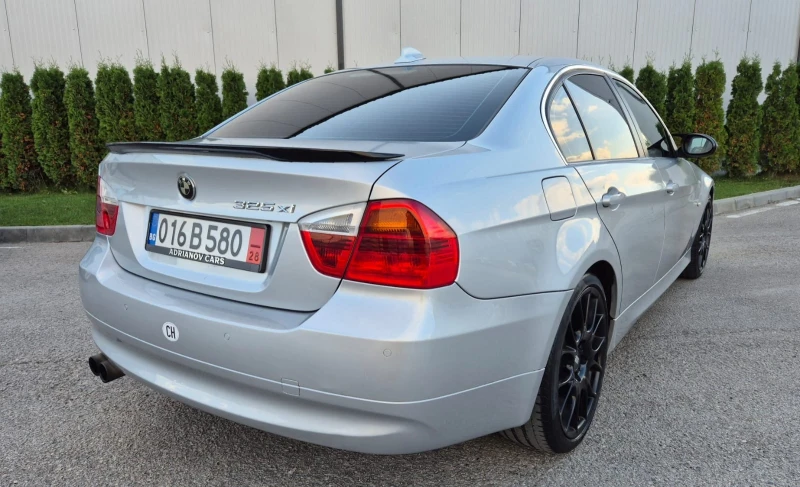 BMW 325 xi  ШВЕЙЦАРИЯ, снимка 5 - Автомобили и джипове - 52013403