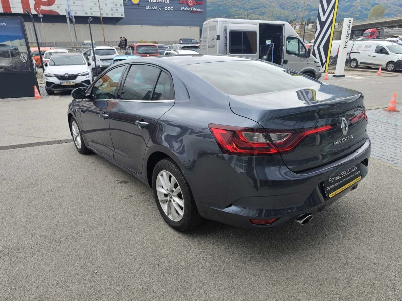 Renault Megane dCi 110 к.с. Дизел Stop & Start, снимка 4 - Автомобили и джипове - 52054121