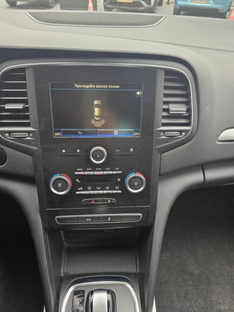 Renault Megane dCi 110 к.с. Дизел Stop & Start, снимка 10 - Автомобили и джипове - 52054121
