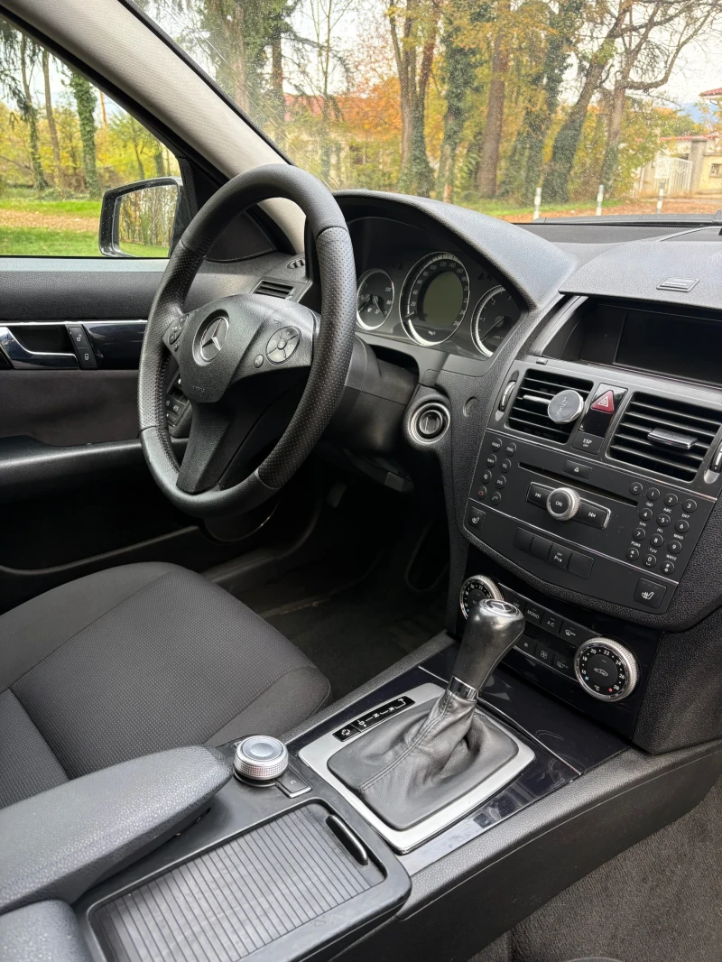 Mercedes-Benz C 220 OM646, снимка 9 - Автомобили и джипове - 52522424