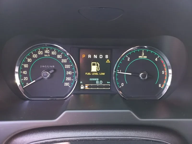 Jaguar Xf 2.2D | Mobile.bg � ����������� 12