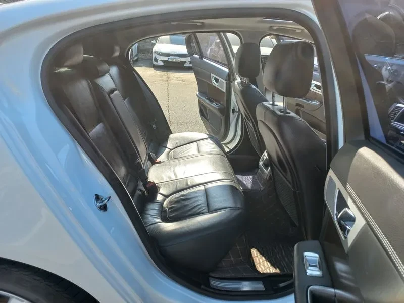 Jaguar Xf 2.2D | Mobile.bg � ����������� 17
