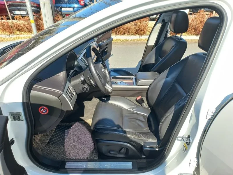 Jaguar Xf 2.2D | Mobile.bg � ����������� 15