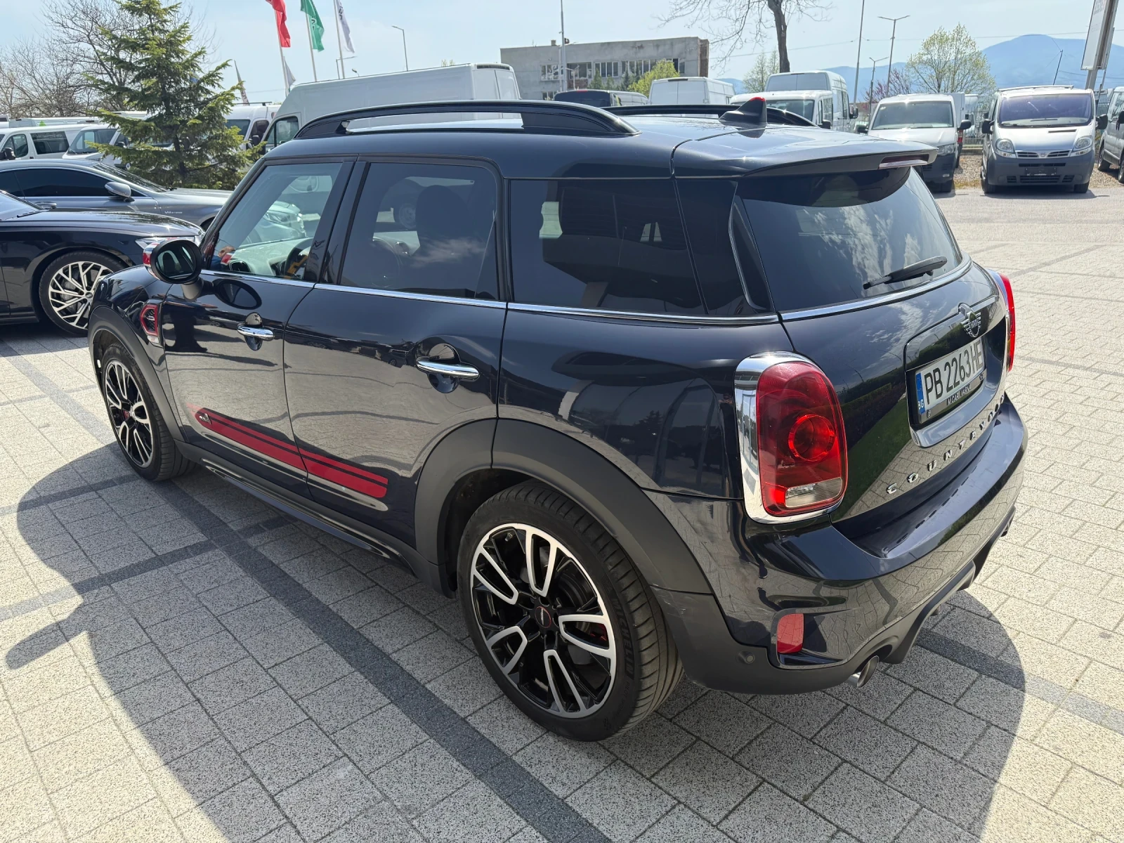 Mini John Cooper Works ALL4  - изображение 5