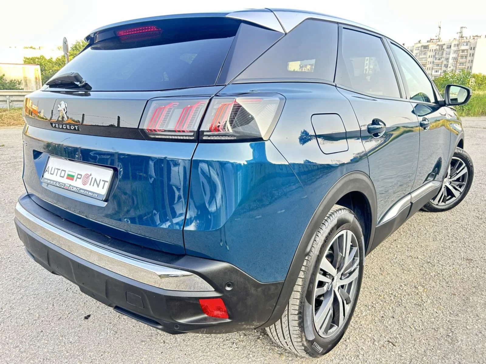 Peugeot 3008 1.5 HDI 130 * EAT 8 * ALLURE * ACC * CAM * NAVI *  - изображение 4