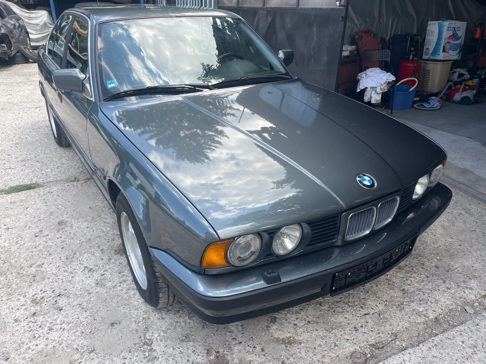 BMW 525 525i автоматик - изображение 2