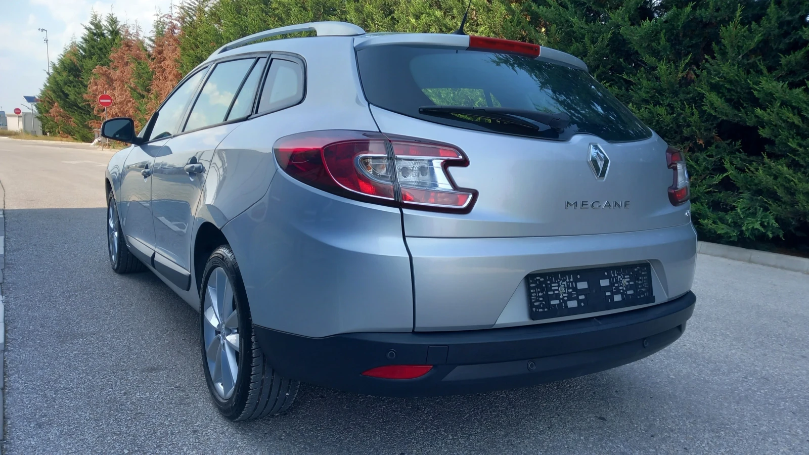 Renault Megane 1.5DCI-6ск./КЛИМАТРОНИК/НАВИГАЦИЯ/АВТОПИЛОТ/EURO5 - изображение 3