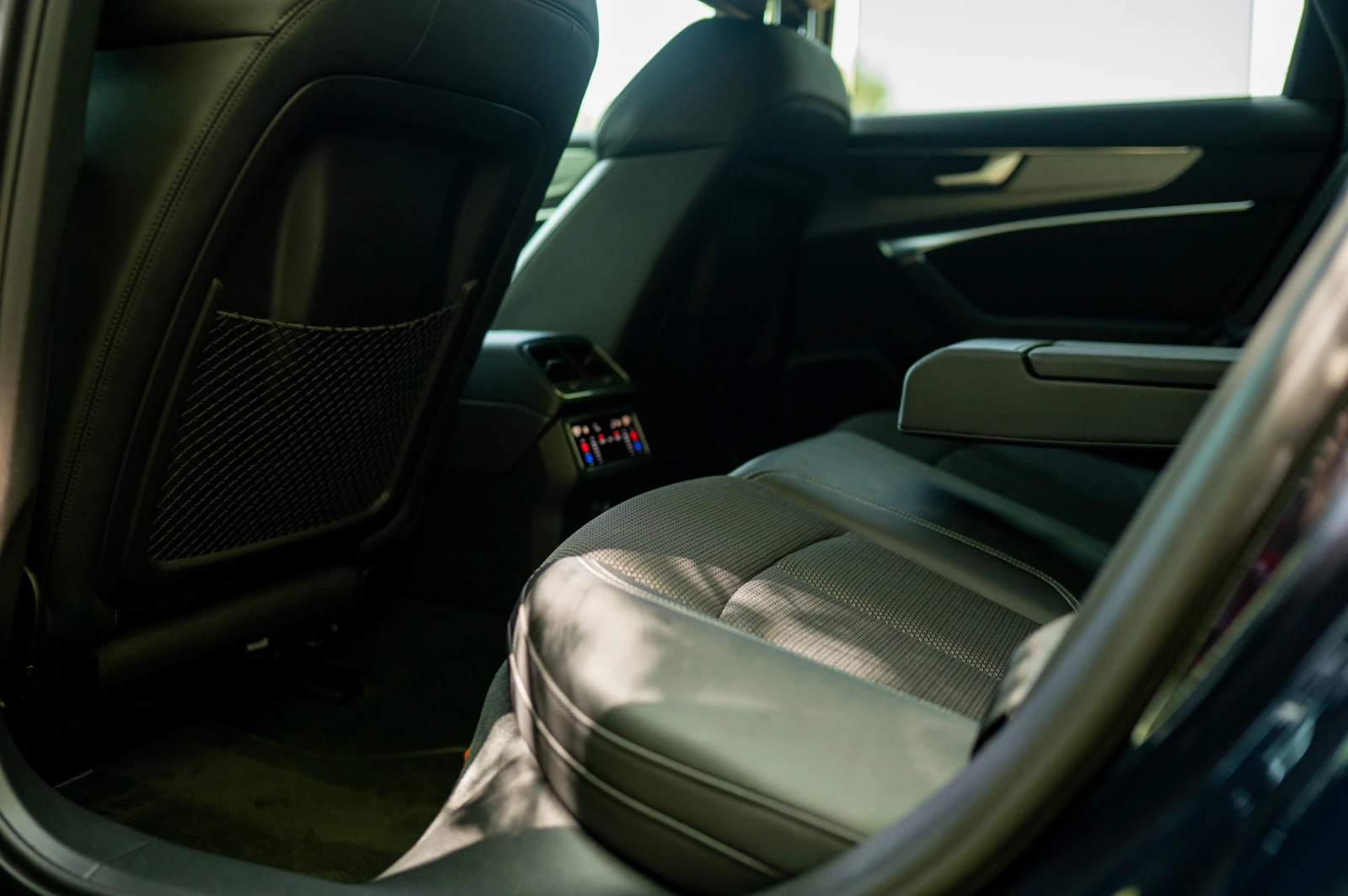 Audi A6 Avant 5.0 TDI S-line GERMANY - изображение 10