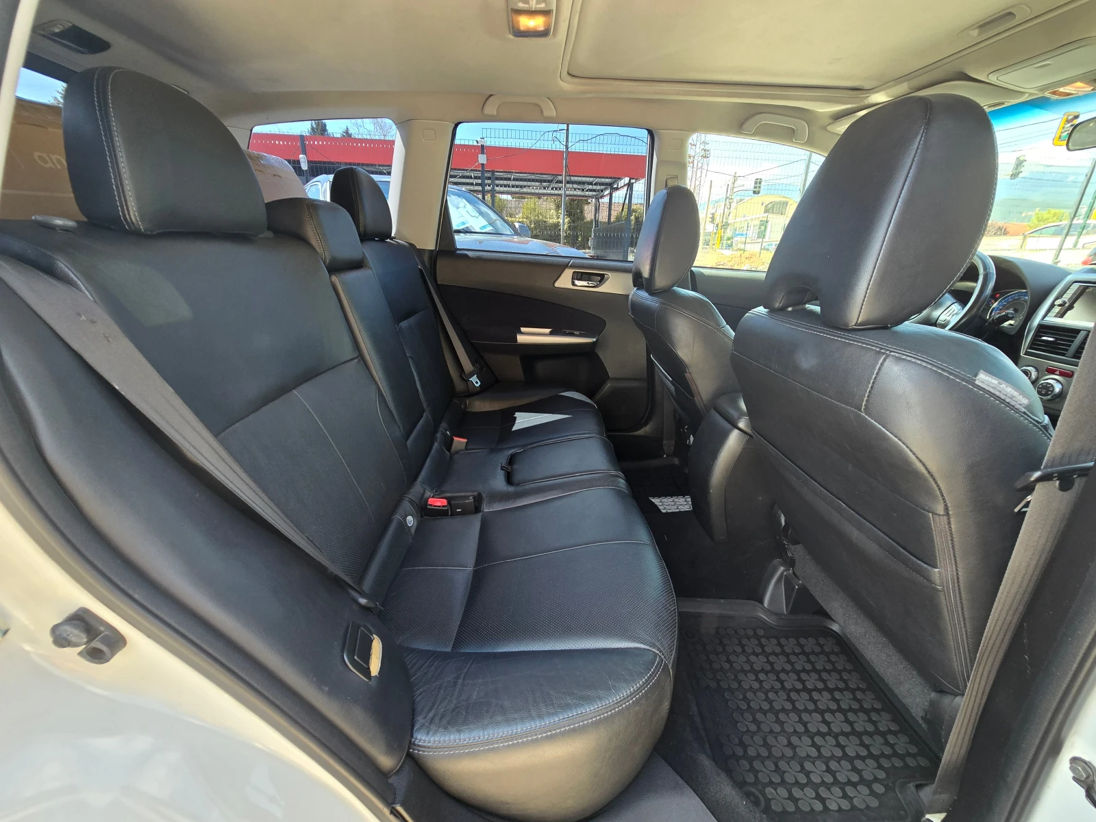 Subaru Forester 2.5i-Turbo/4x4/Газ/Авт./Лизинг - изображение 9