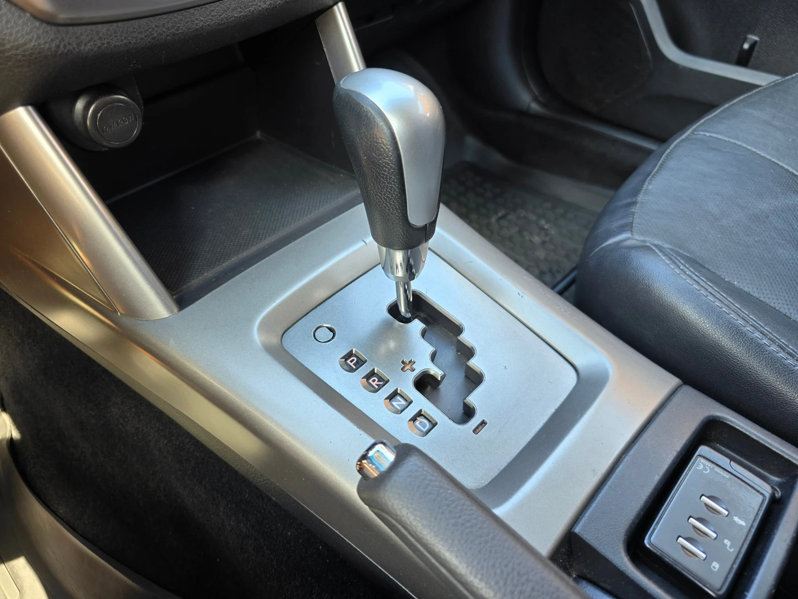 Subaru Forester 2.5i-Turbo/4x4/Газ/Авт./Лизинг - изображение 7