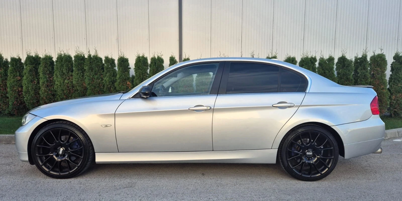 BMW 325 xi  ШВЕЙЦАРИЯ - изображение 2