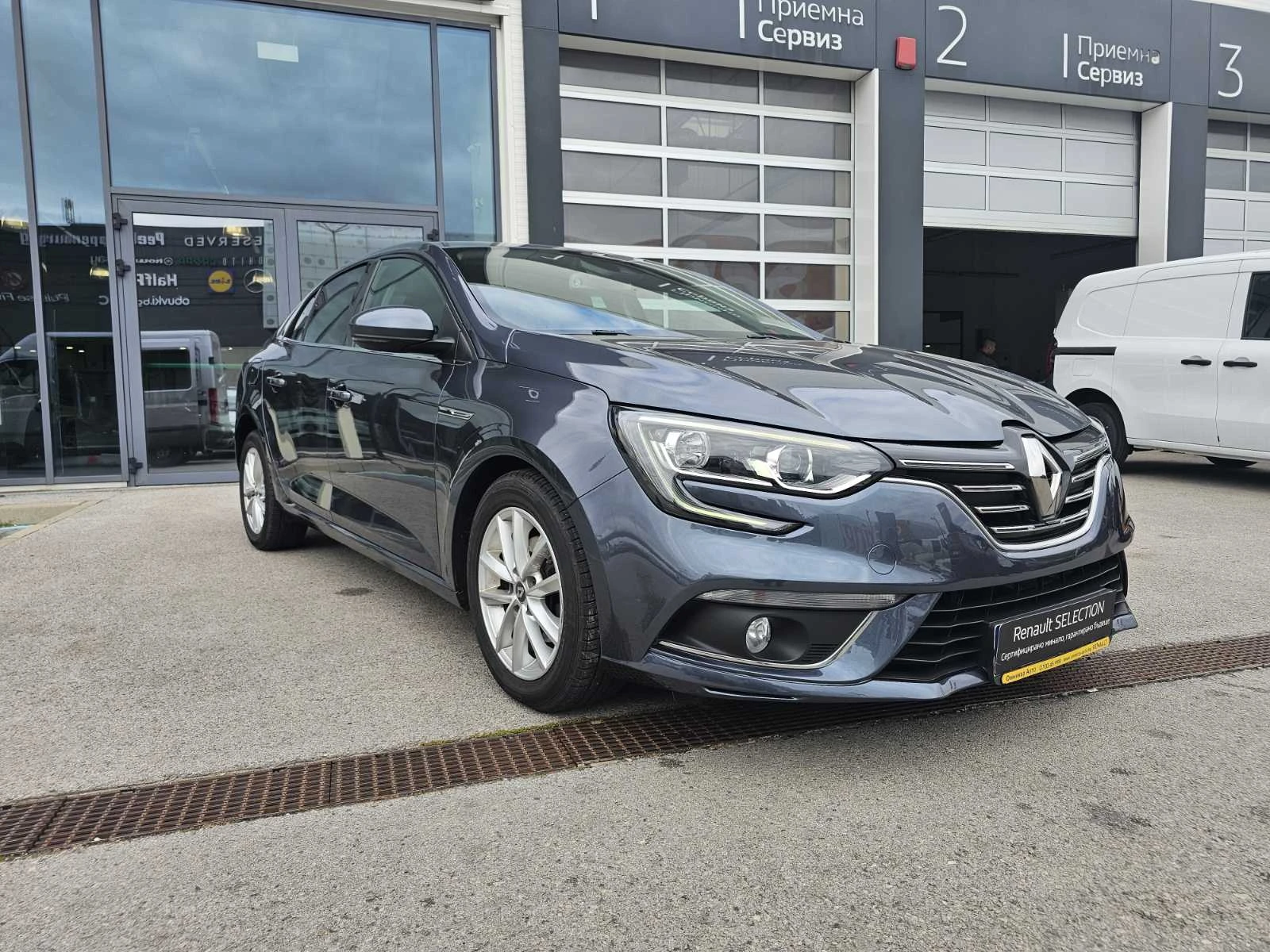 Renault Megane dCi 110 к.с. Дизел Stop & Start - изображение 2