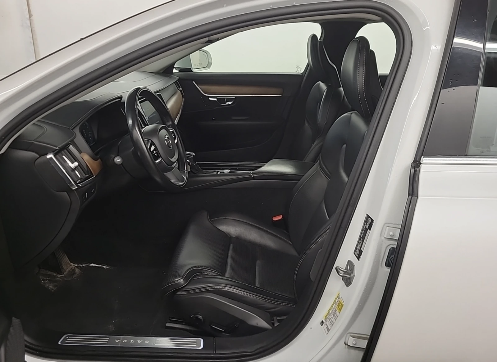 Volvo S90 INSCRIPTION - изображение 5