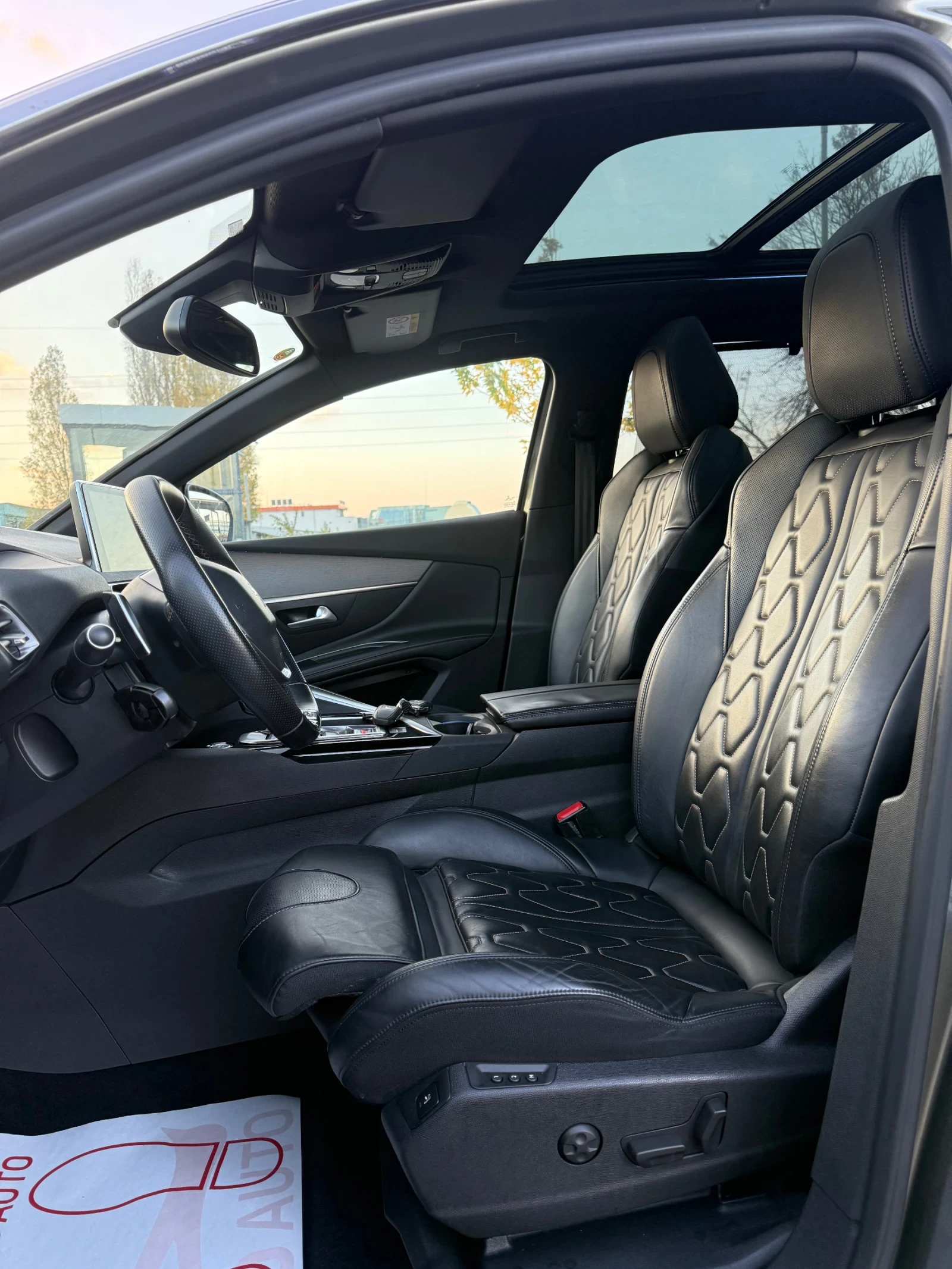 Peugeot 5008 2.0HDI* GT* 181hp* FULL* ЧИСТО НОВА*  - изображение 9