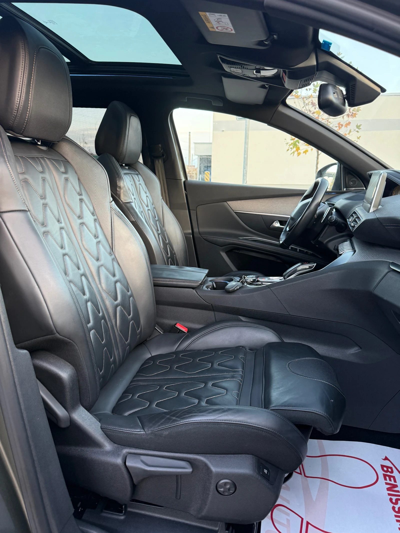 Peugeot 5008 2.0HDI* GT* 181hp* FULL* ЧИСТО НОВА*  - изображение 10