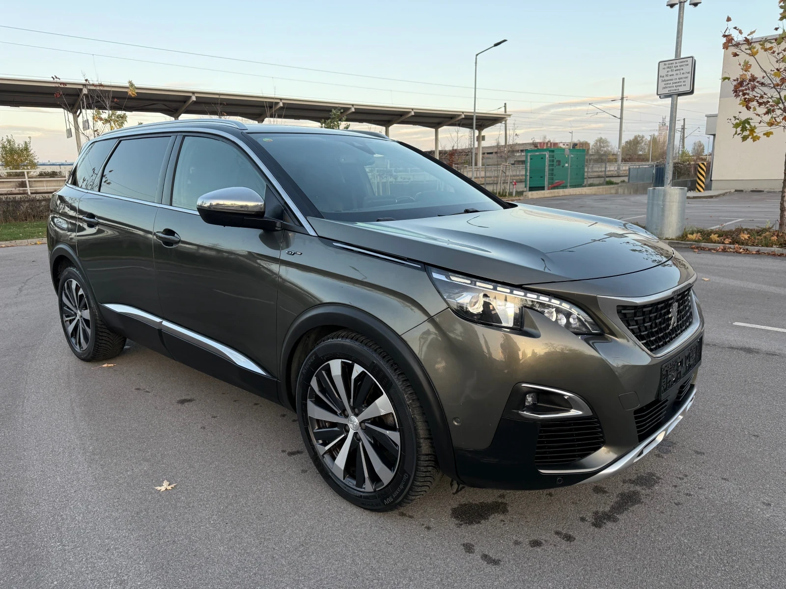 Peugeot 5008 2.0HDI* GT* 181hp* FULL* ЧИСТО НОВА*  - изображение 3