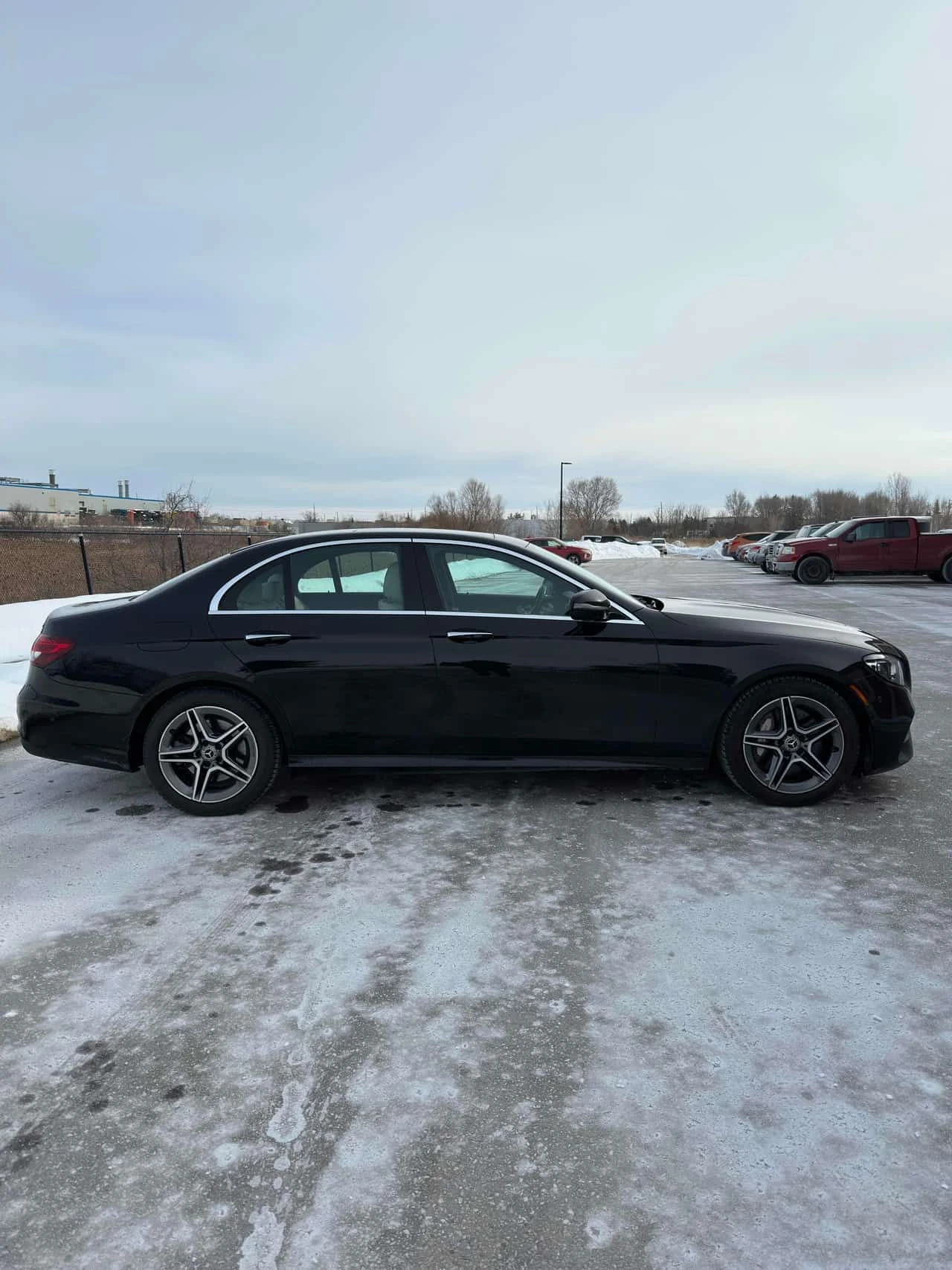 Mercedes-Benz E 450 CARFAX /Дистроник/Подгрев/Панорама/Head Up/Burma - изображение 4