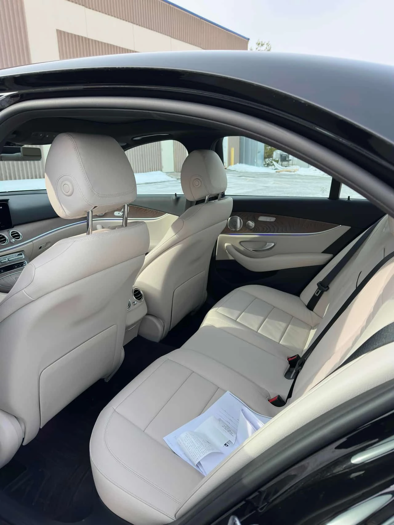 Mercedes-Benz E 450 CARFAX /Дистроник/Подгрев/Панорама/Head Up/Burma - изображение 9