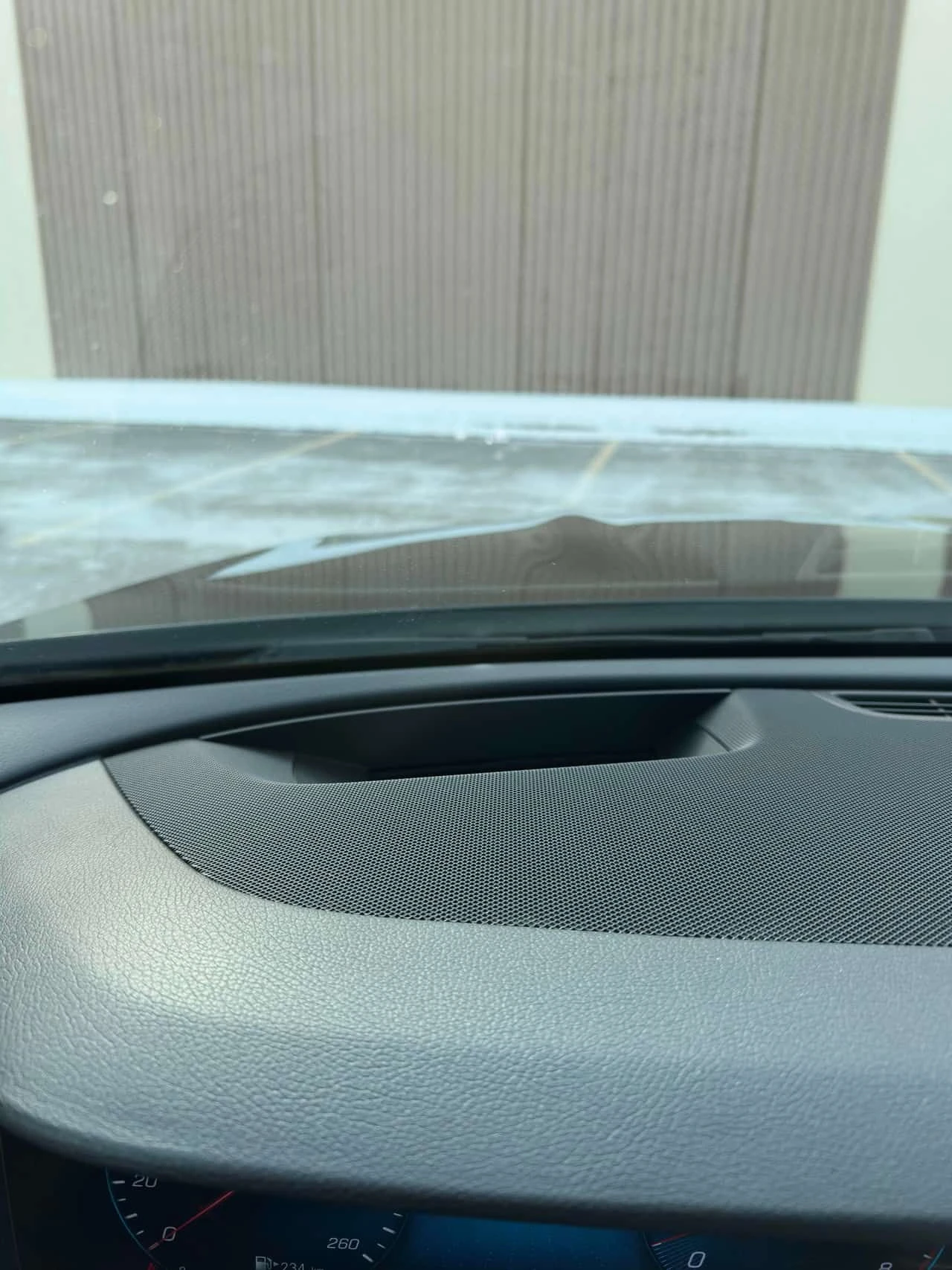 Mercedes-Benz E 450 CARFAX /Дистроник/Подгрев/Панорама/Head Up/Burma, снимка 11 - Автомобили и джипове - 53715380