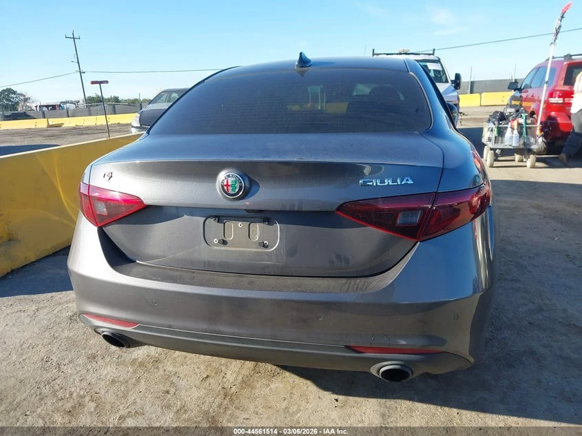 Alfa Romeo Giulia 2023 ALFA ROMEO GIULIA TI AWD | Mobile.bg � ����������� 8