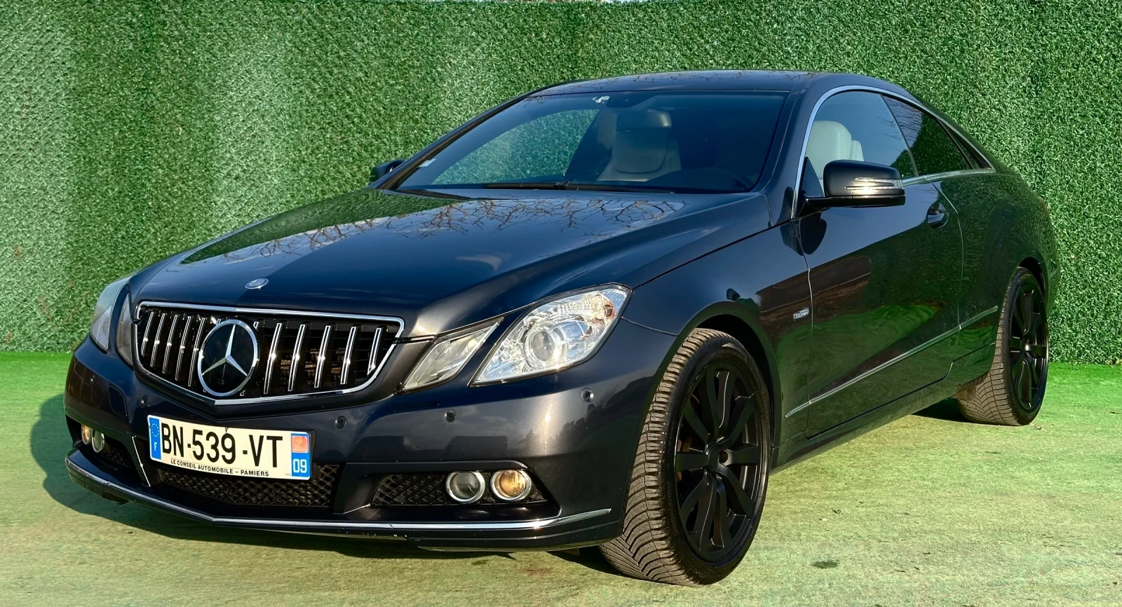 Mercedes-Benz E 250 Е250 205 ks