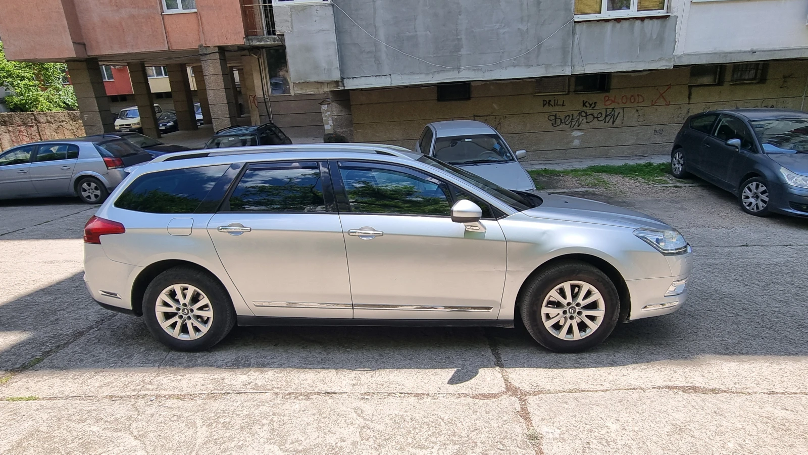 Citroen C5 1.6 HDI, снимка 3 - Автомобили и джипове - 54045124