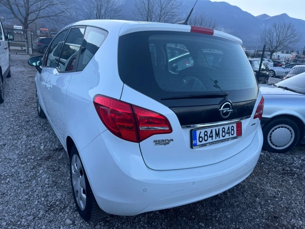 Opel Meriva 1.7D AVT NAVI исузу мотор 110 к.с стария мотор, снимка 5 - Автомобили и джипове - 54237727