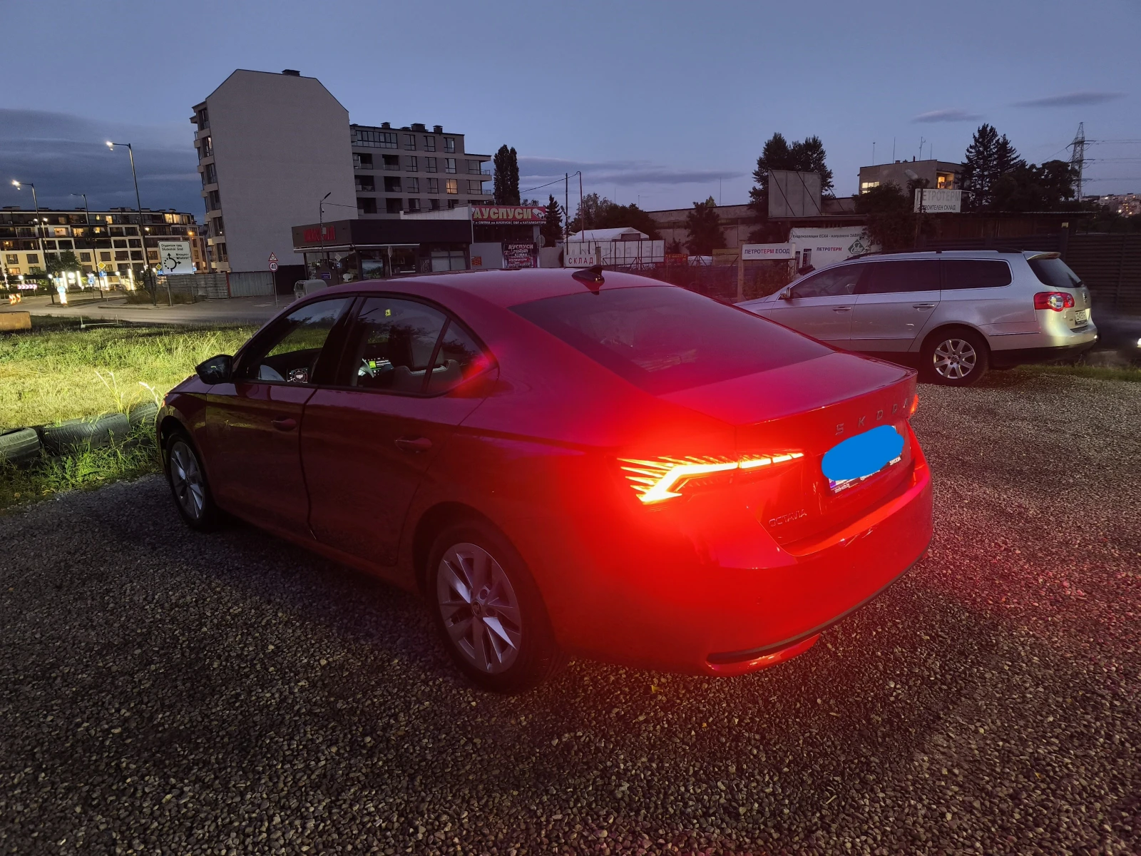 Skoda Octavia IV Facelift, 1.5 eTSI MHEV, 7 DSG, снимка 2 - Автомобили и джипове - 54351063