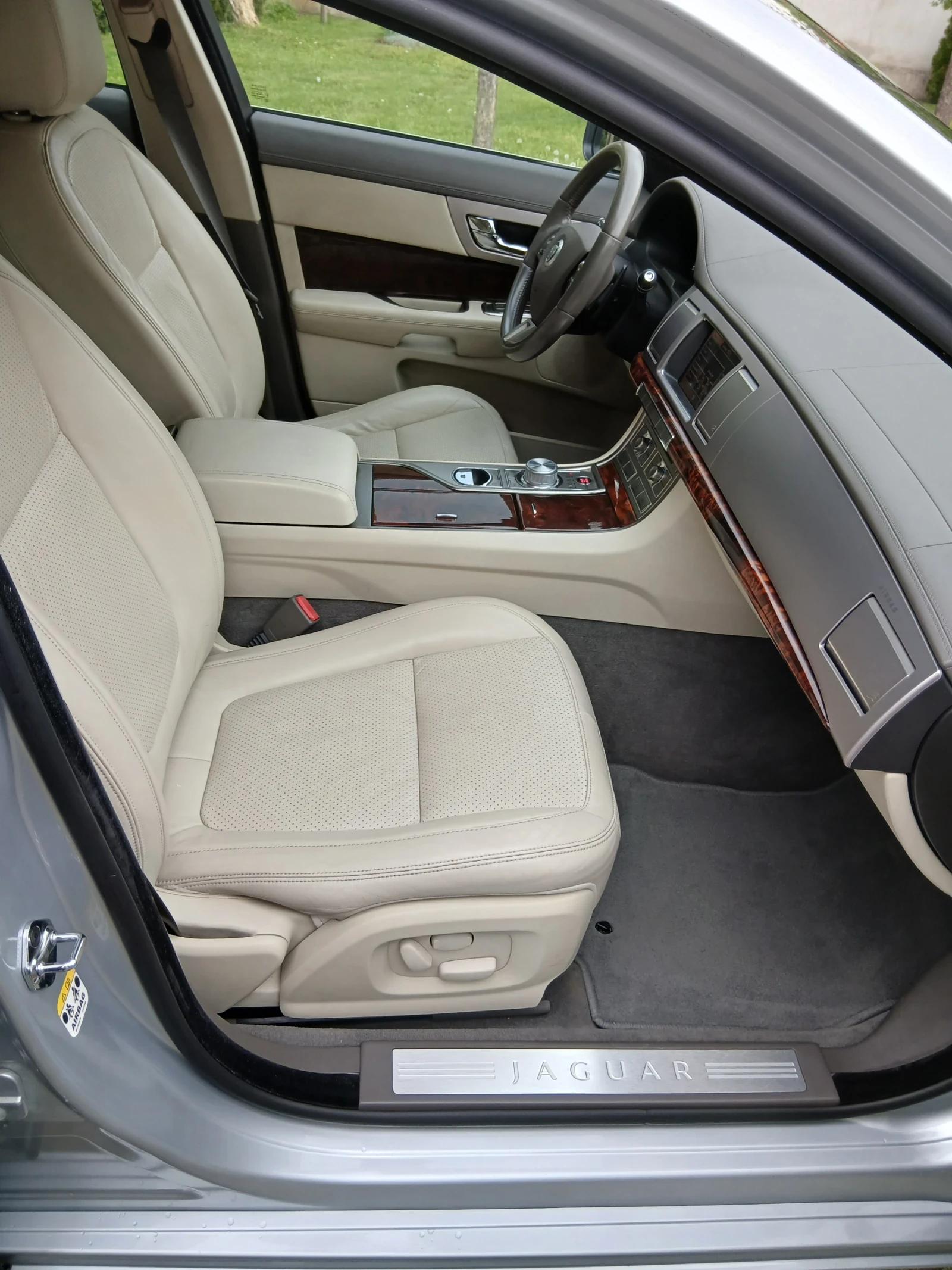 Jaguar Xf 4.2i-V8-300ps, , УНИКАТ, , , снимка 12 - Автомобили и джипове - 54457405