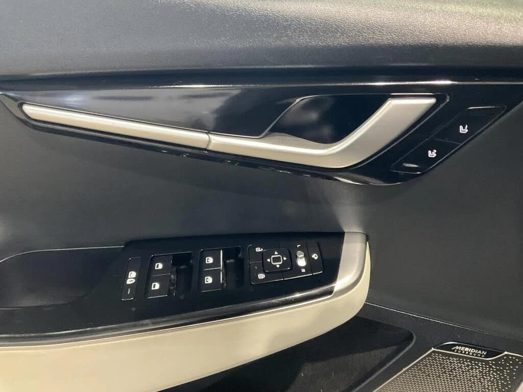 Kia EV6 GT Line* Meridian* Панорама* 360, снимка 12 - Автомобили и джипове - 54697334
