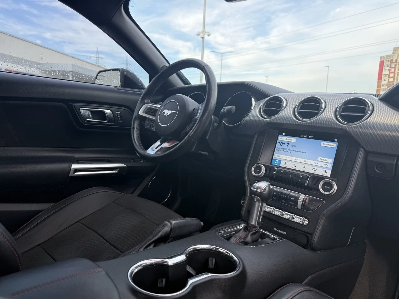 Ford Mustang 5.0V8* GT* АВТОМАТ* ОБДУХ* ПОДГРЕВ* SHAKER, снимка 10 - Автомобили и джипове - 54948890