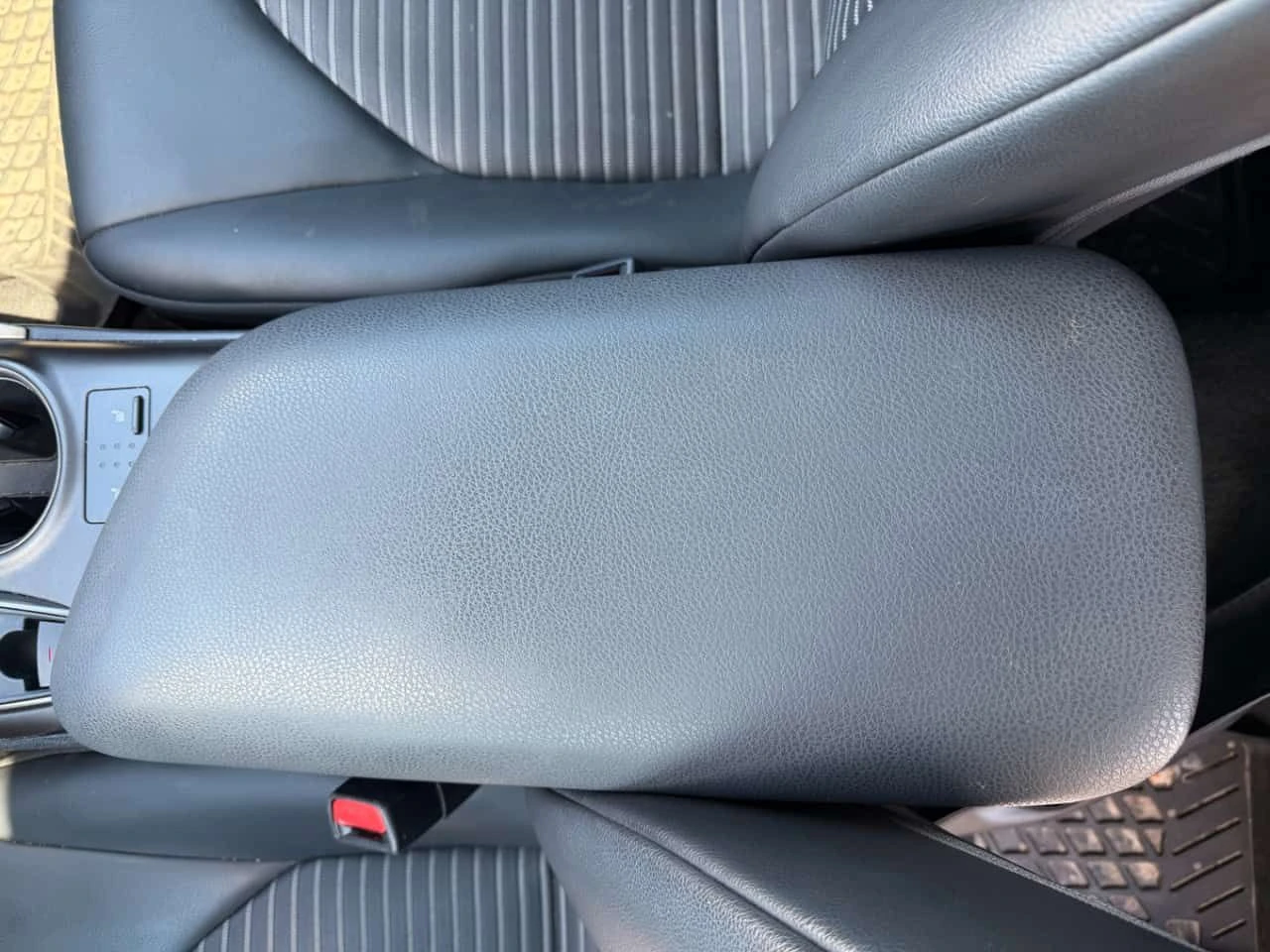 Toyota Camry * SE * CARFAX * БЕЗ ПЪРВОНАЧАЛНА ВНОСКА, снимка 9 - Автомобили и джипове - 55415106