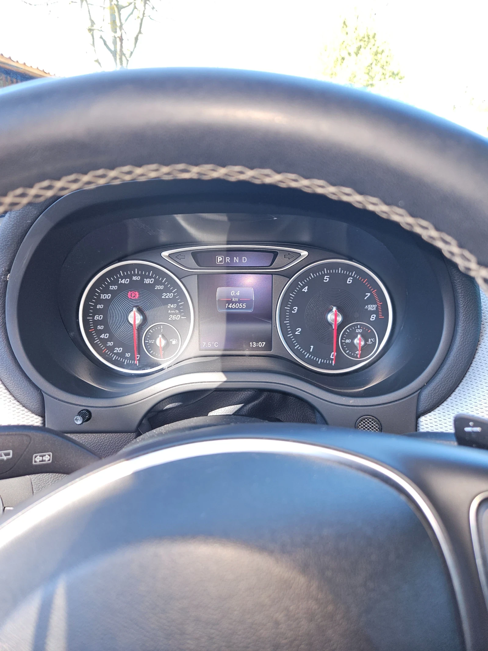 Mercedes-Benz B 250 2.0 турбо, снимка 5 - Автомобили и джипове - 55477826