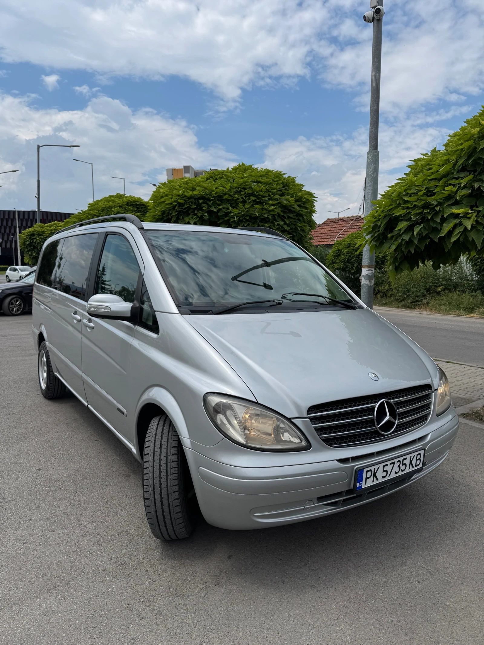 Mercedes-Benz Viano Mercedes Viano 2.2 Automatic, снимка 2 - Автомобили и джипове - 55621739