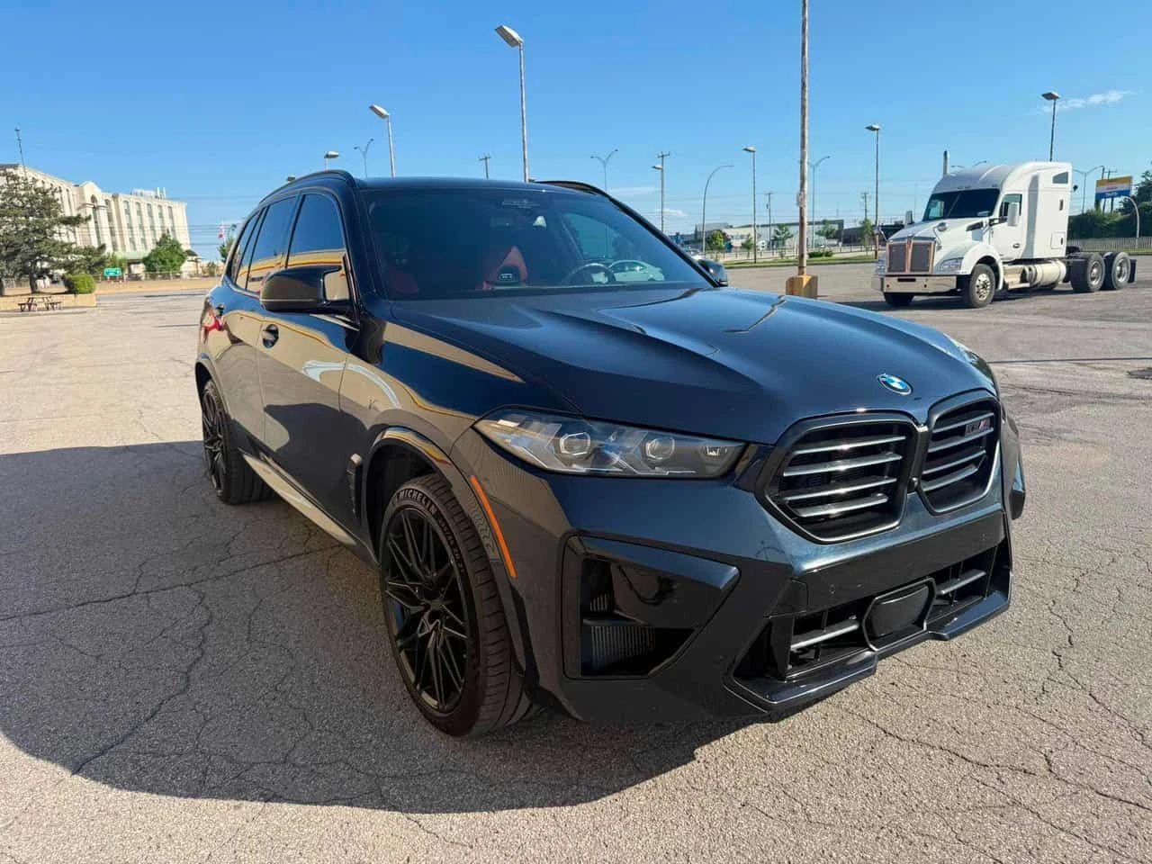 BMW X5M * Competition * АВТОКРЕДИТ БЕЗ ПЪРВОНАЧАЛНА ВНОСКА, снимка 12 - Автомобили и джипове - 55698712