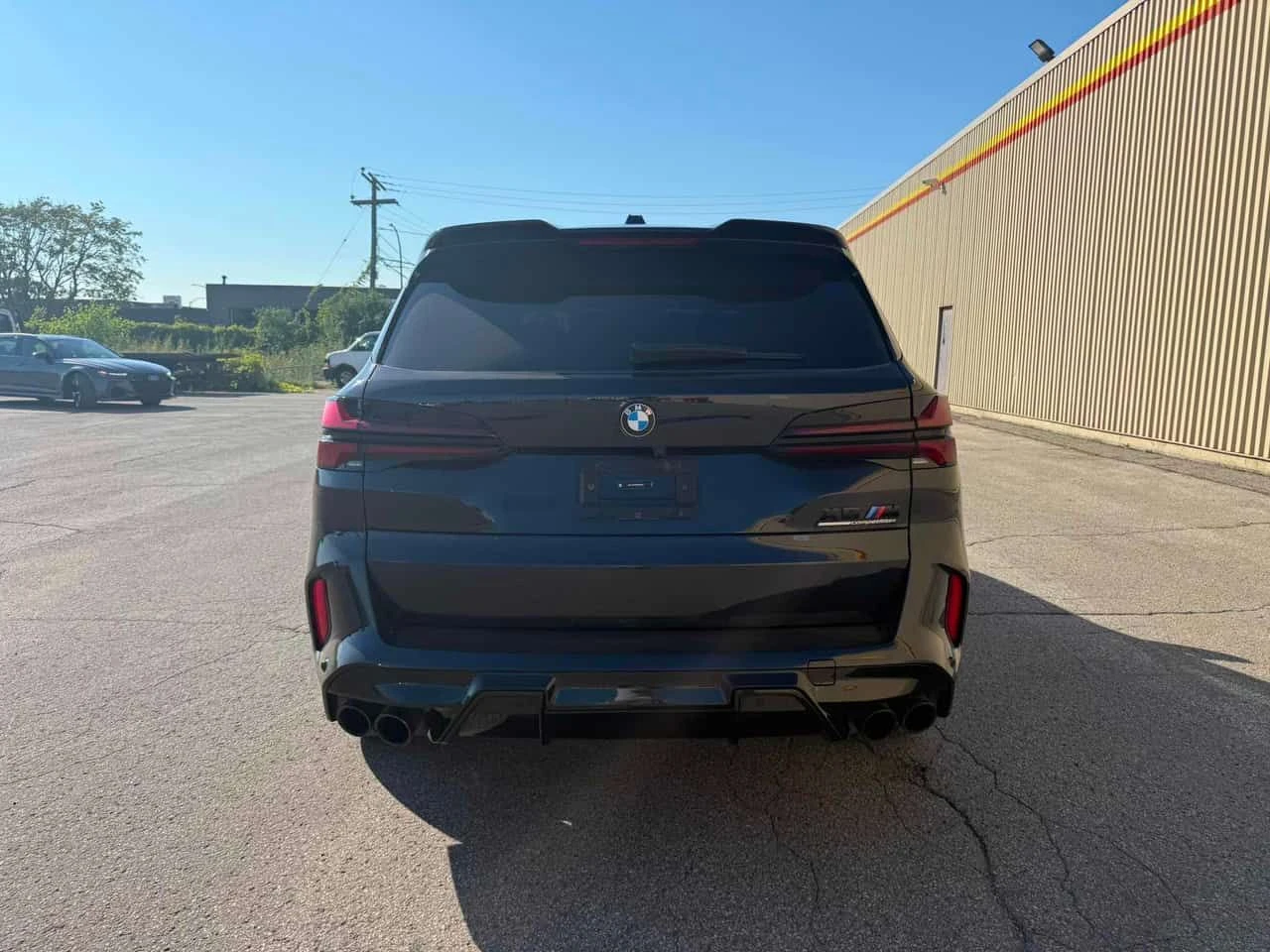 BMW X5M * Competition * АВТОКРЕДИТ БЕЗ ПЪРВОНАЧАЛНА ВНОСКА, снимка 4 - Автомобили и джипове - 55698712
