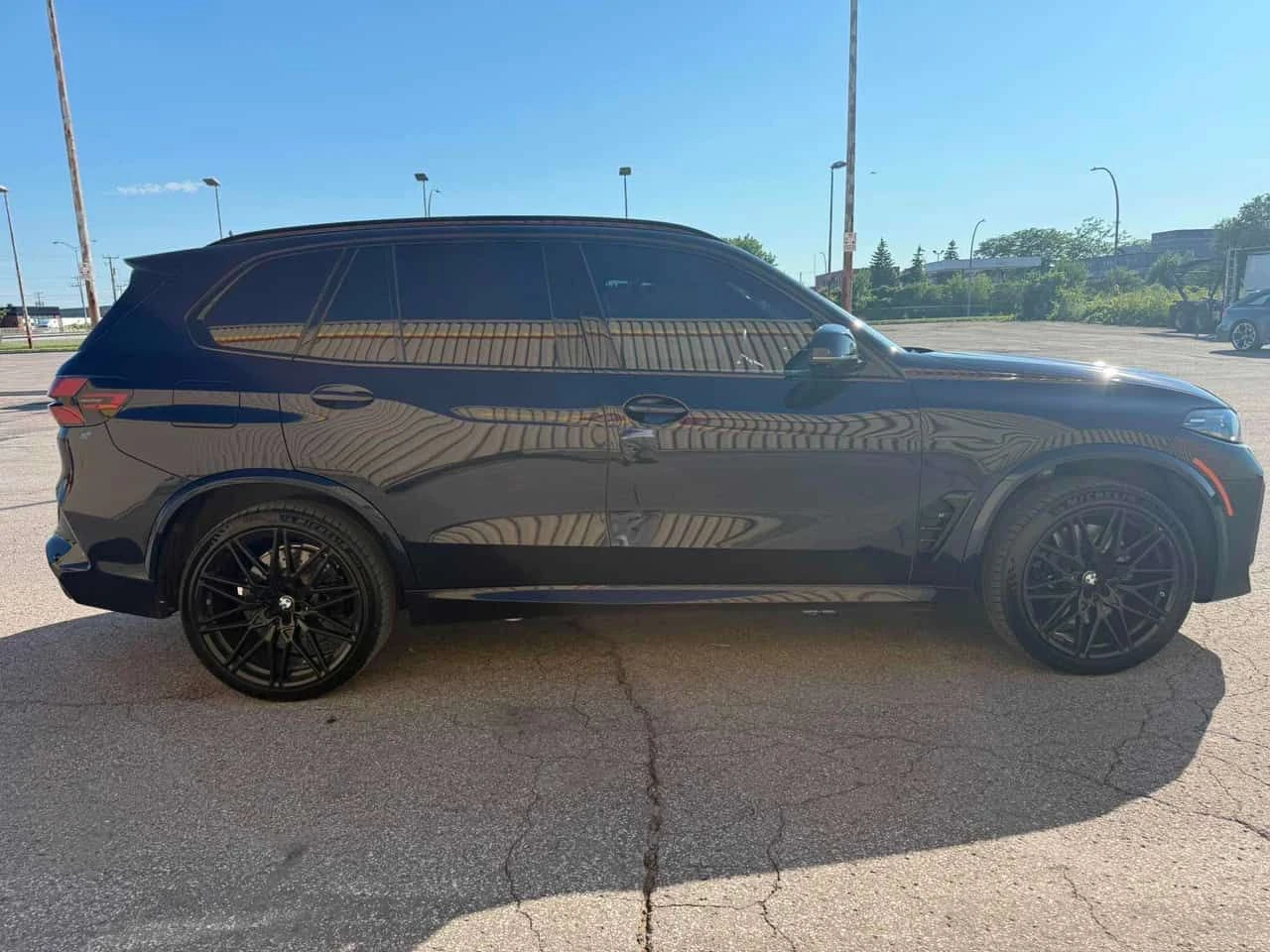 BMW X5M * Competition * АВТОКРЕДИТ БЕЗ ПЪРВОНАЧАЛНА ВНОСКА, снимка 3 - Автомобили и джипове - 55698712