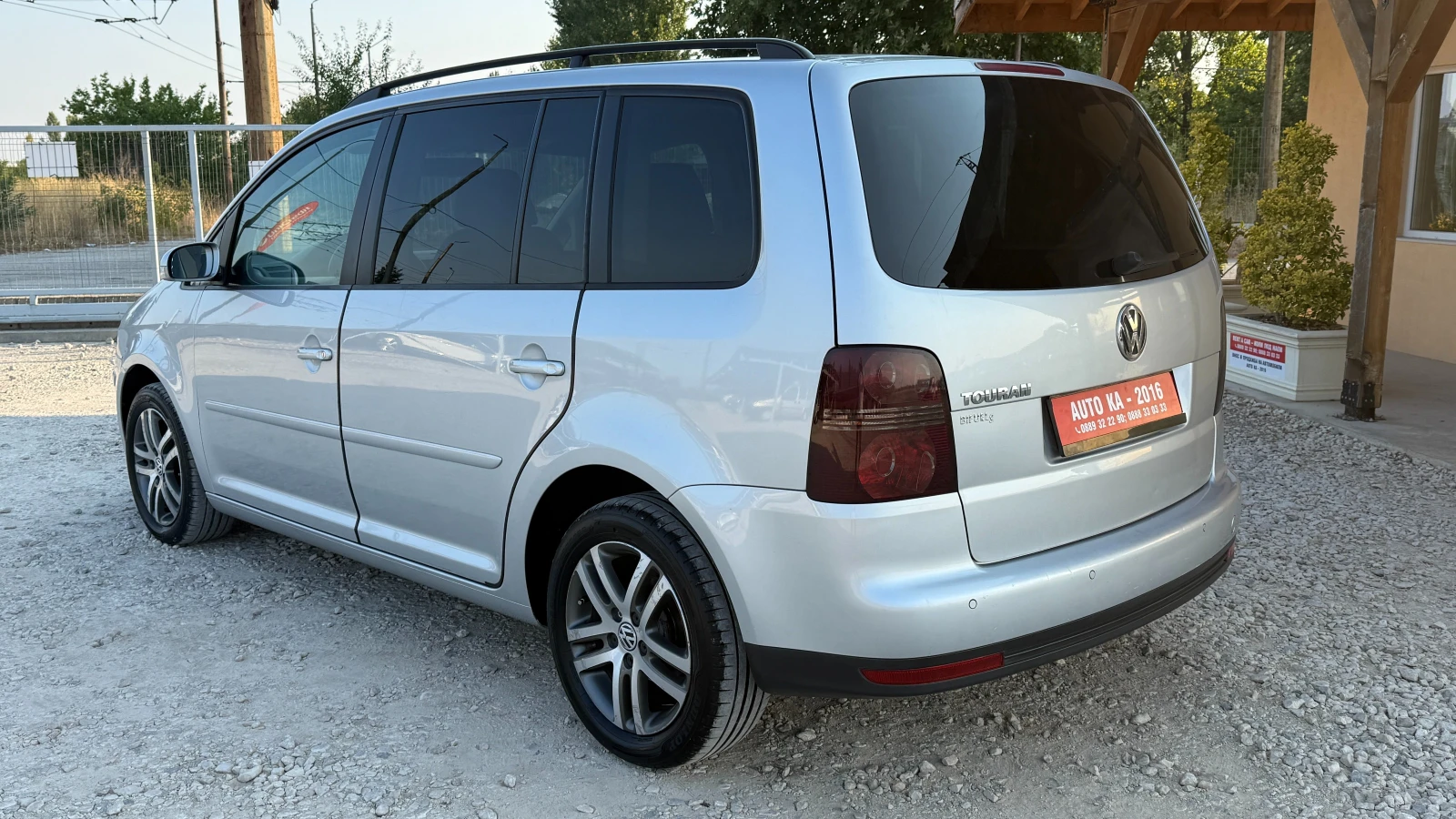 VW Touran 1.6GPL-102кс/ГАЗ/Face/НОВ ВНОС ОТ ИТАЛИЯ, снимка 4 - Автомобили и джипове - 55817229