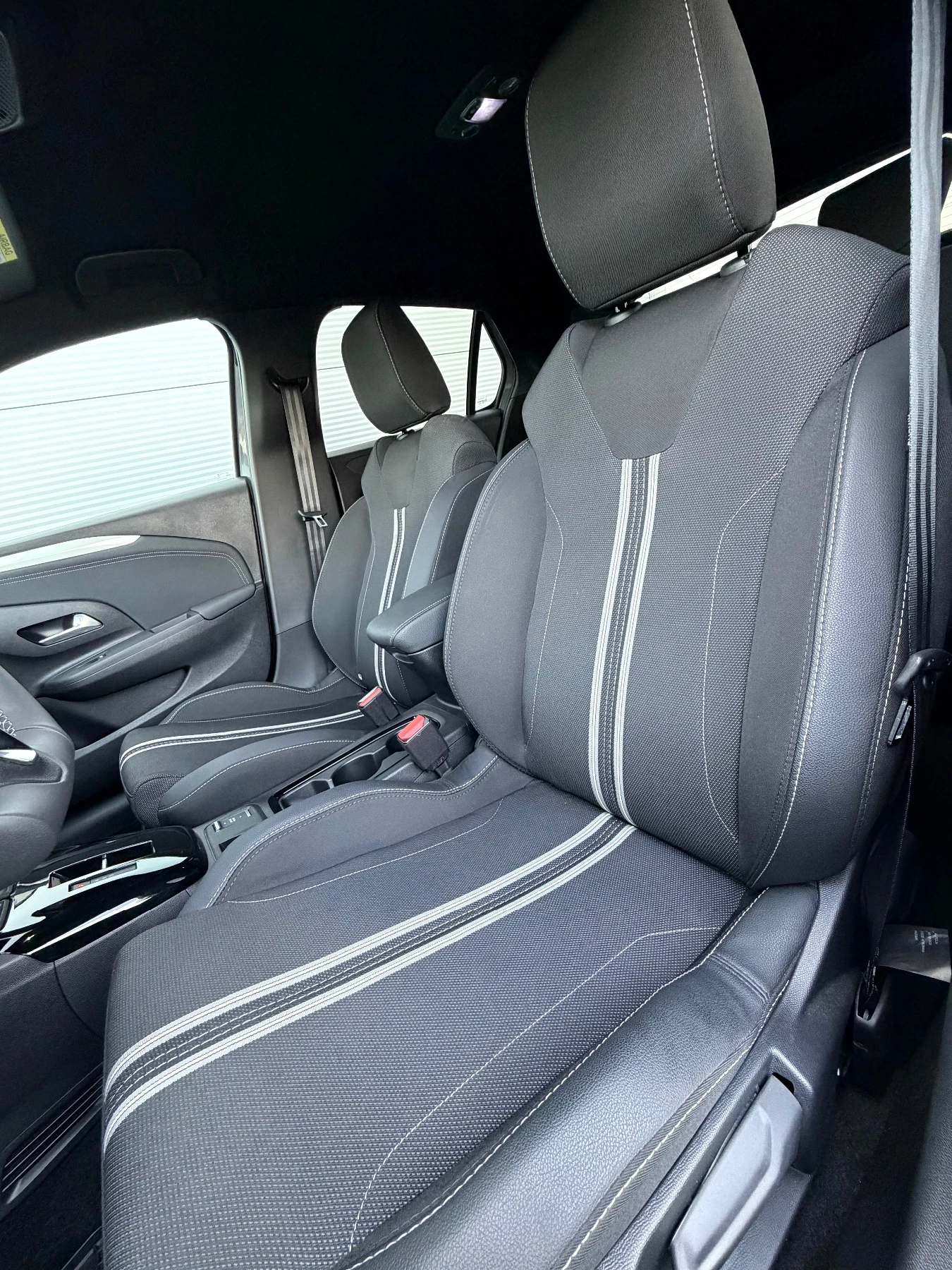 Opel Corsa HYBRID 1700км FULL-FULL-MAX, снимка 12 - Автомобили и джипове - 55833527