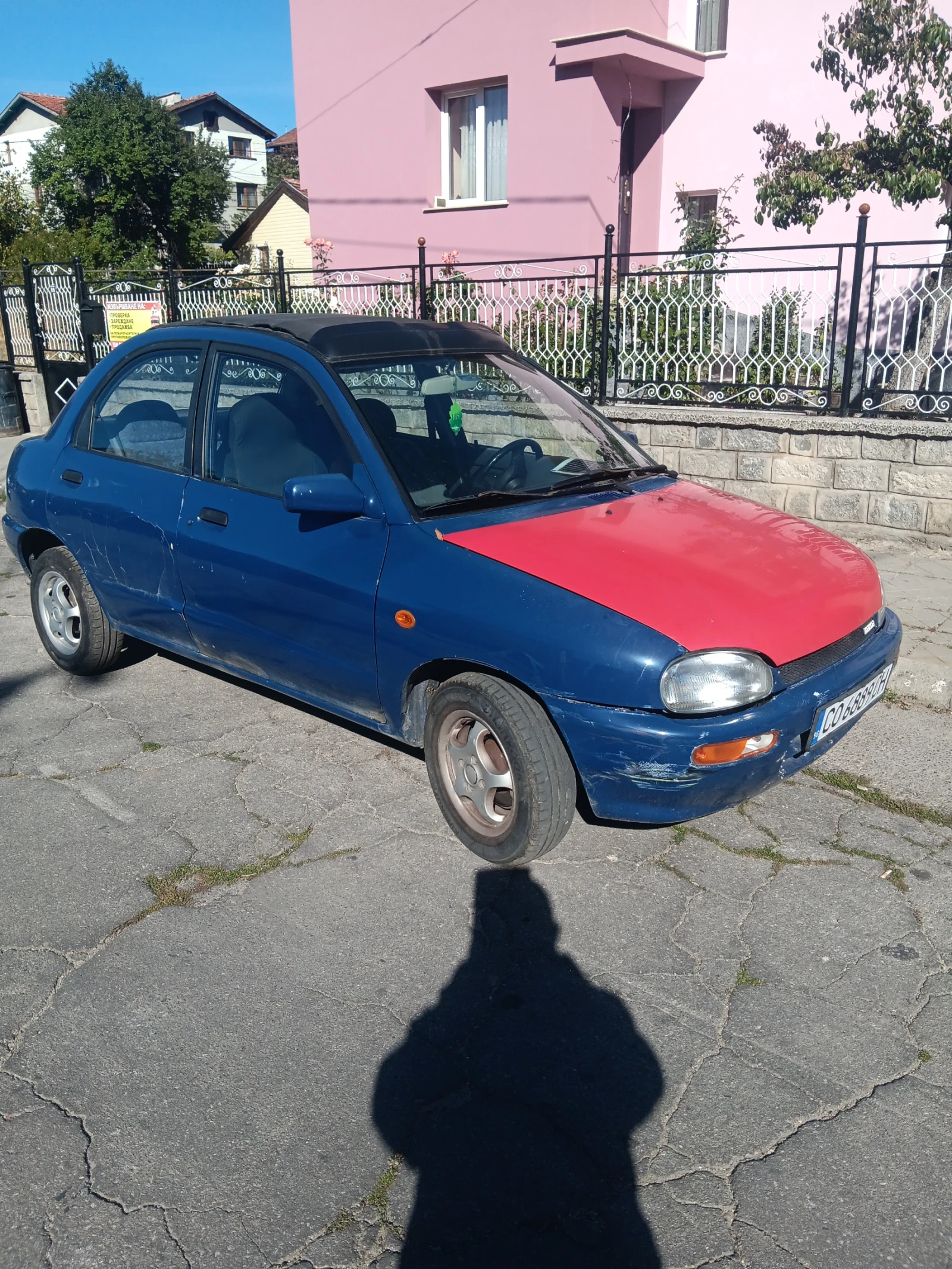 Mazda 121