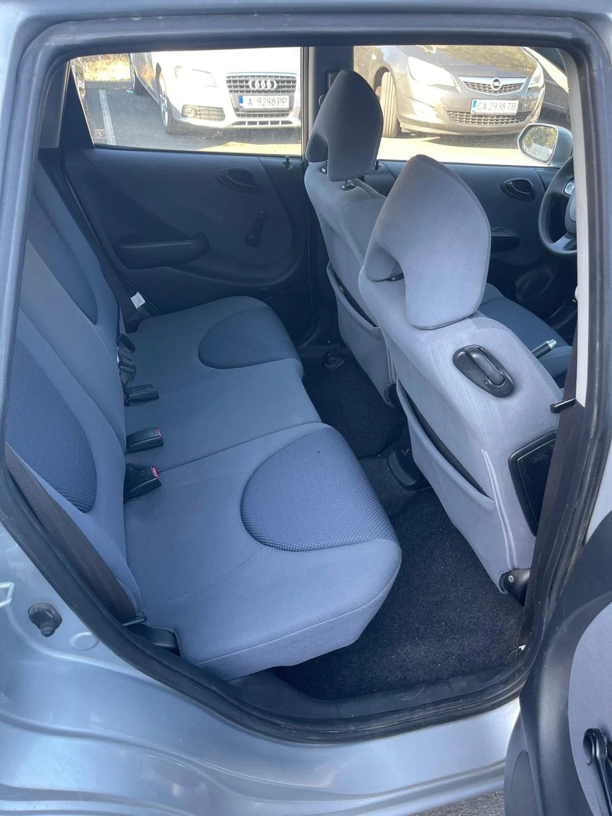 Honda Jazz 1.4, снимка 8 - Автомобили и джипове - 56439620