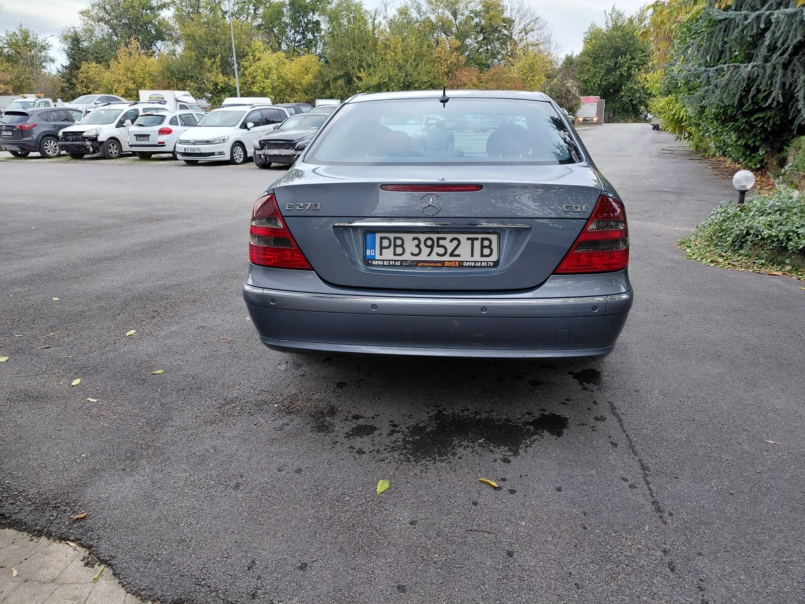 Mercedes-Benz E 270, снимка 5 - Автомобили и джипове - 56719340