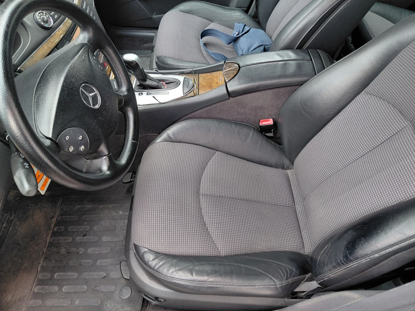 Mercedes-Benz E 270, снимка 8 - Автомобили и джипове - 56719340