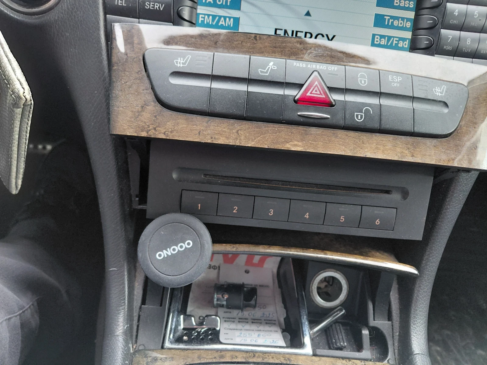 Mercedes-Benz E 270, снимка 15 - Автомобили и джипове - 56719340