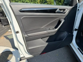 VW T-Roc AKRAPOVIC, снимка 11